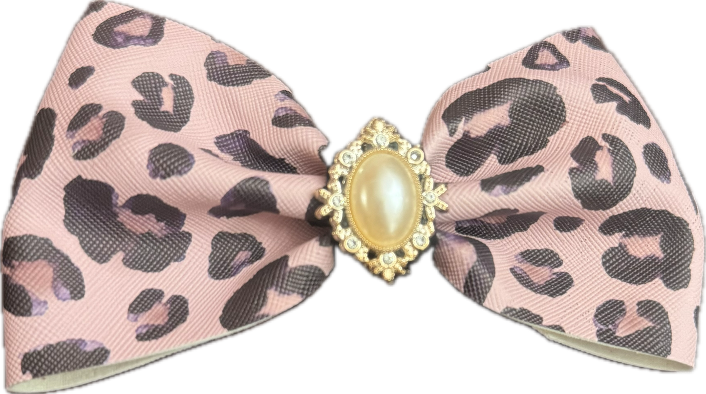 Faux Leather Bow Clip