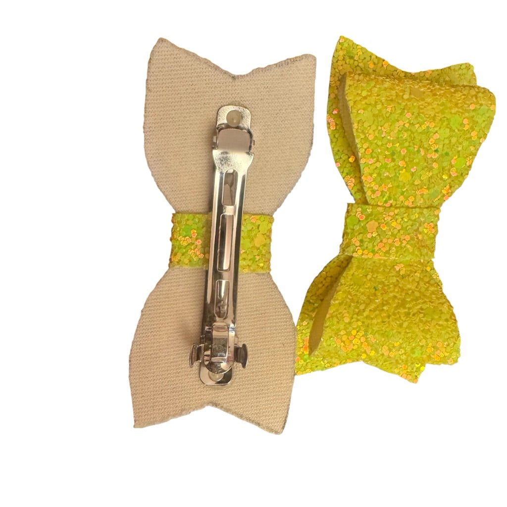 Faux Leather Bow Clip