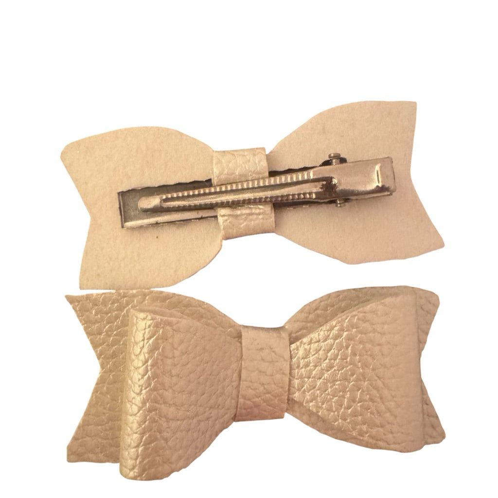 Faux Leather Bow Clip