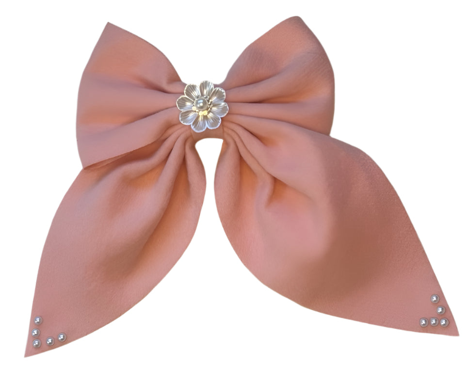 Medium Tail Hair Bow Clip