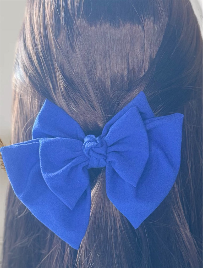 Medium Tail Hair Bow Clip