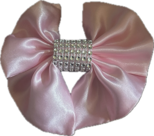Medium Tail Hair Bow Clip